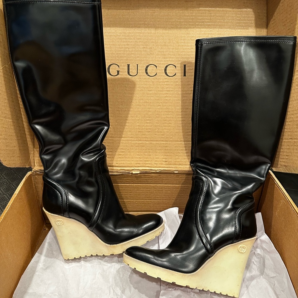 Gucci black patent leather knee-high platform boots, 6.5 B